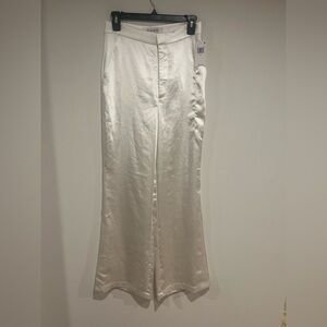 Elliatt Ivory Satin Trousers